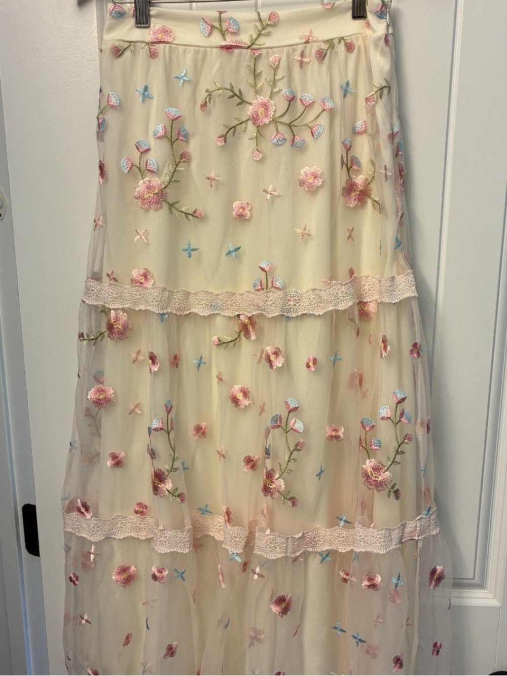 Cream Floral Embroidered Tiered Skirt